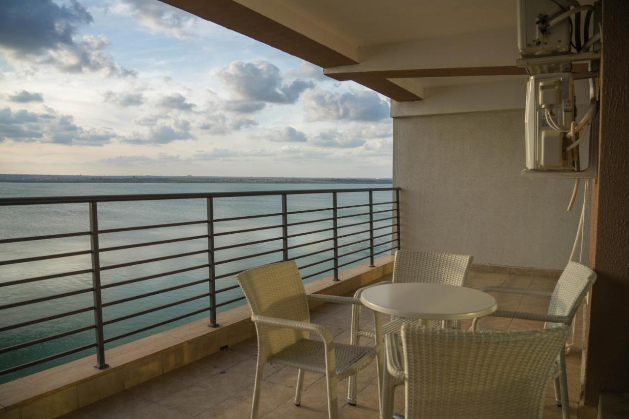 Lake Boutique Apartments&Rooms Mamaia Extérieur photo