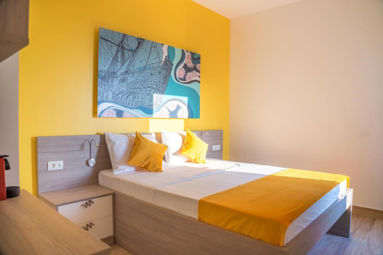 Lake Boutique Apartments&Rooms Mamaia Extérieur photo
