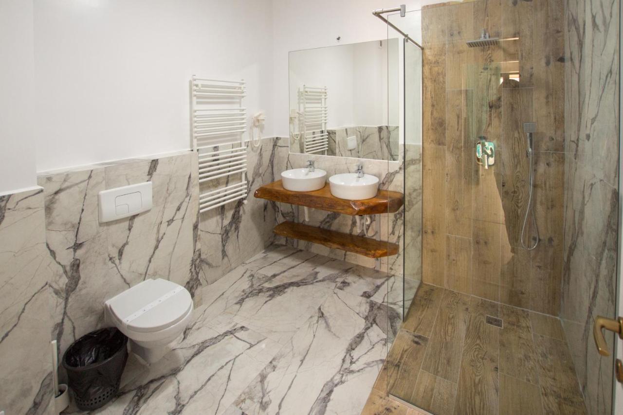 Lake Boutique Apartments&Rooms Mamaia Extérieur photo