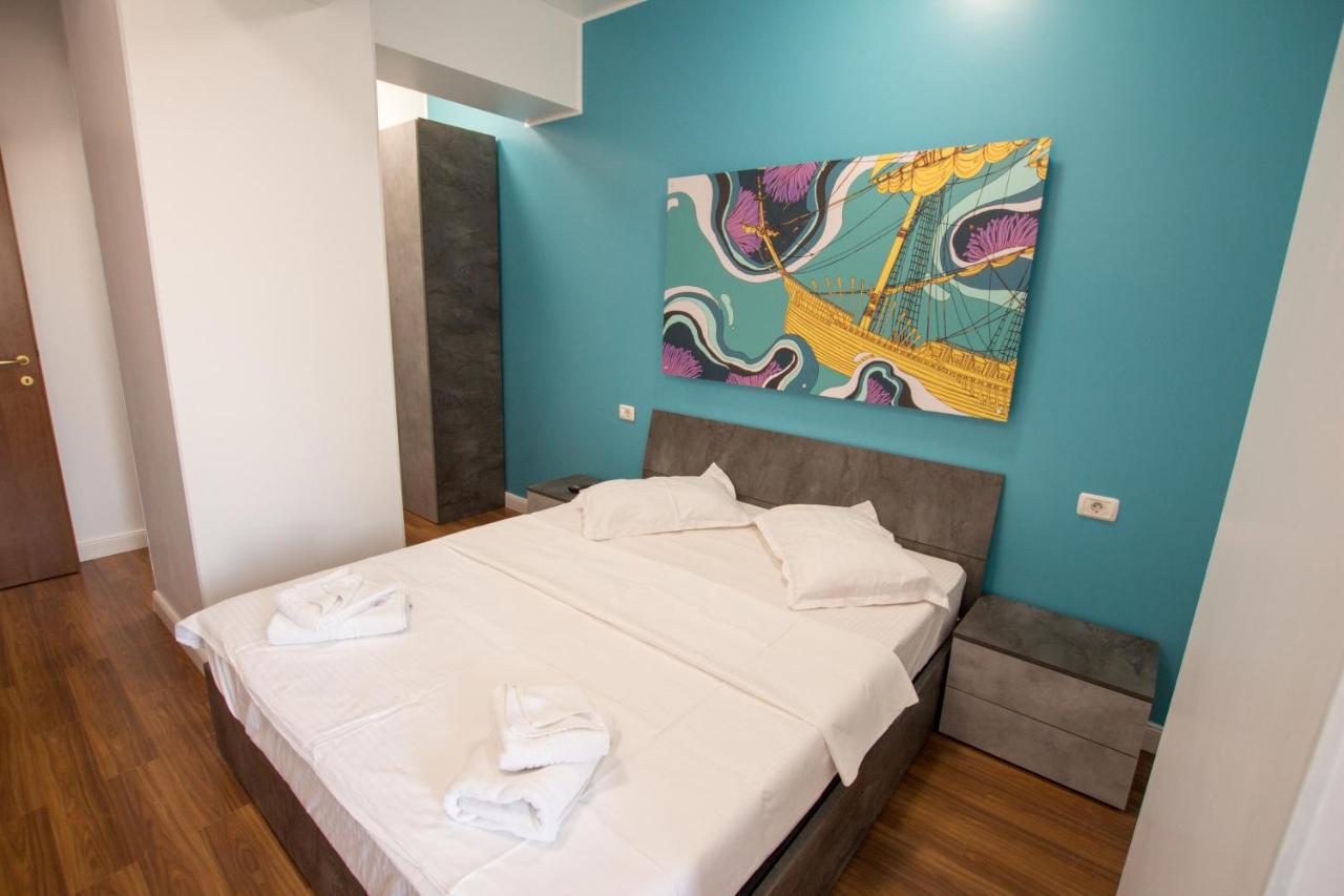 Lake Boutique Apartments&Rooms Mamaia Extérieur photo