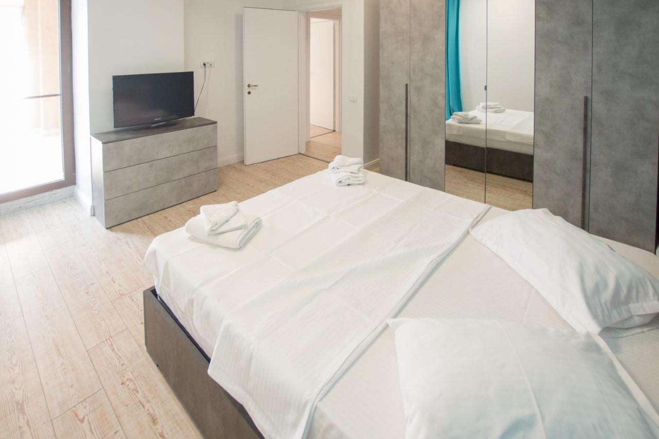 Lake Boutique Apartments&Rooms Mamaia Extérieur photo