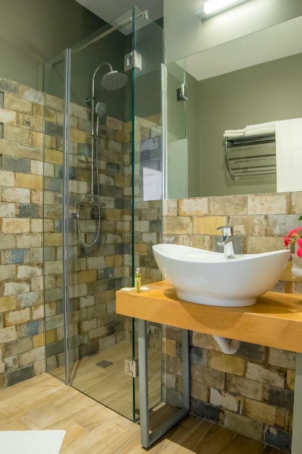 Lake Boutique Apartments&Rooms Mamaia Extérieur photo